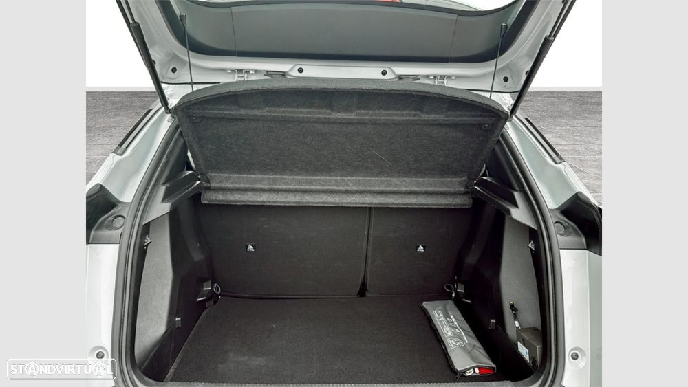 Peugeot 2008 1.2 PureTech Style - 17