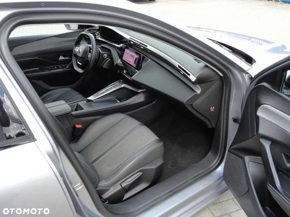 Peugeot 308 BlueHDi 130 EAT8 Stop & Start Allure Pack - 9