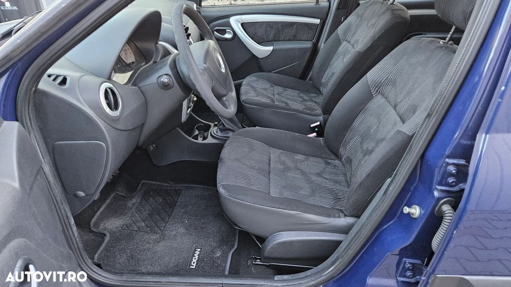 Dacia Logan 1.6 16V Laureate - 7