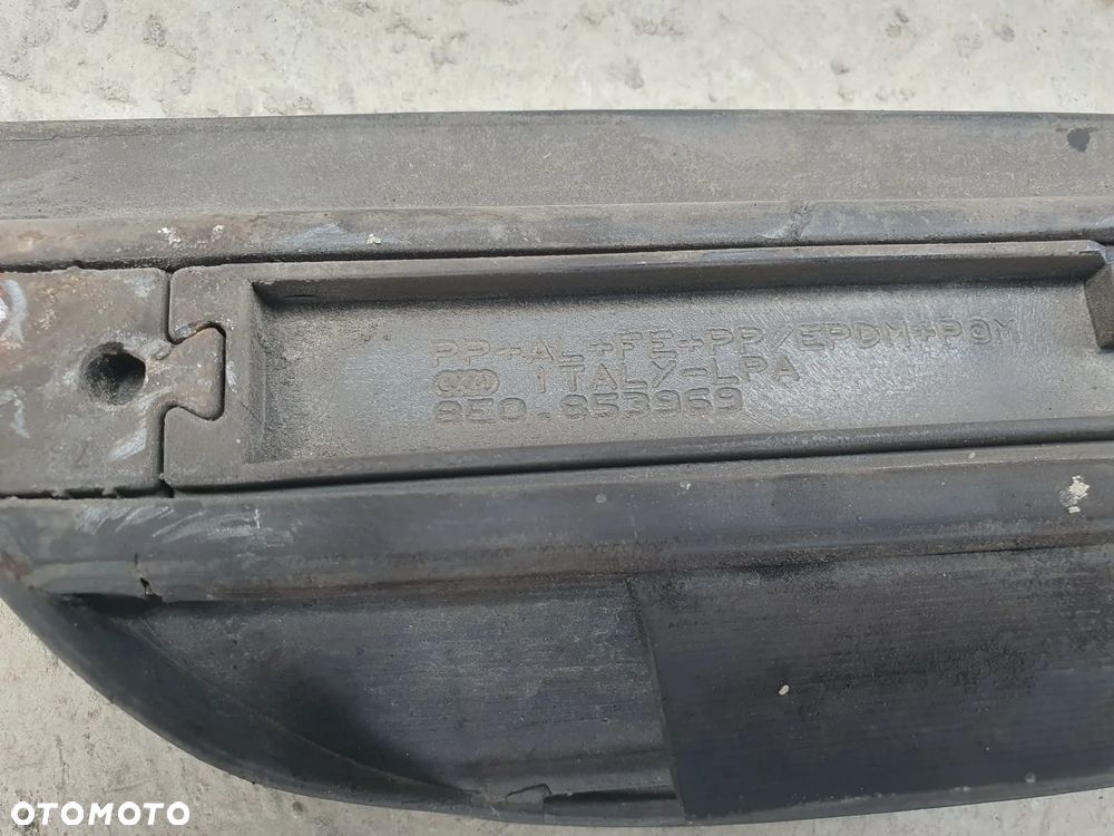 AUDI A4 B6 SEDAN DOLNA LISTWA TYLNYCH DRZWI LEWA PRAWA 8E0853969 8E0853970 - 6