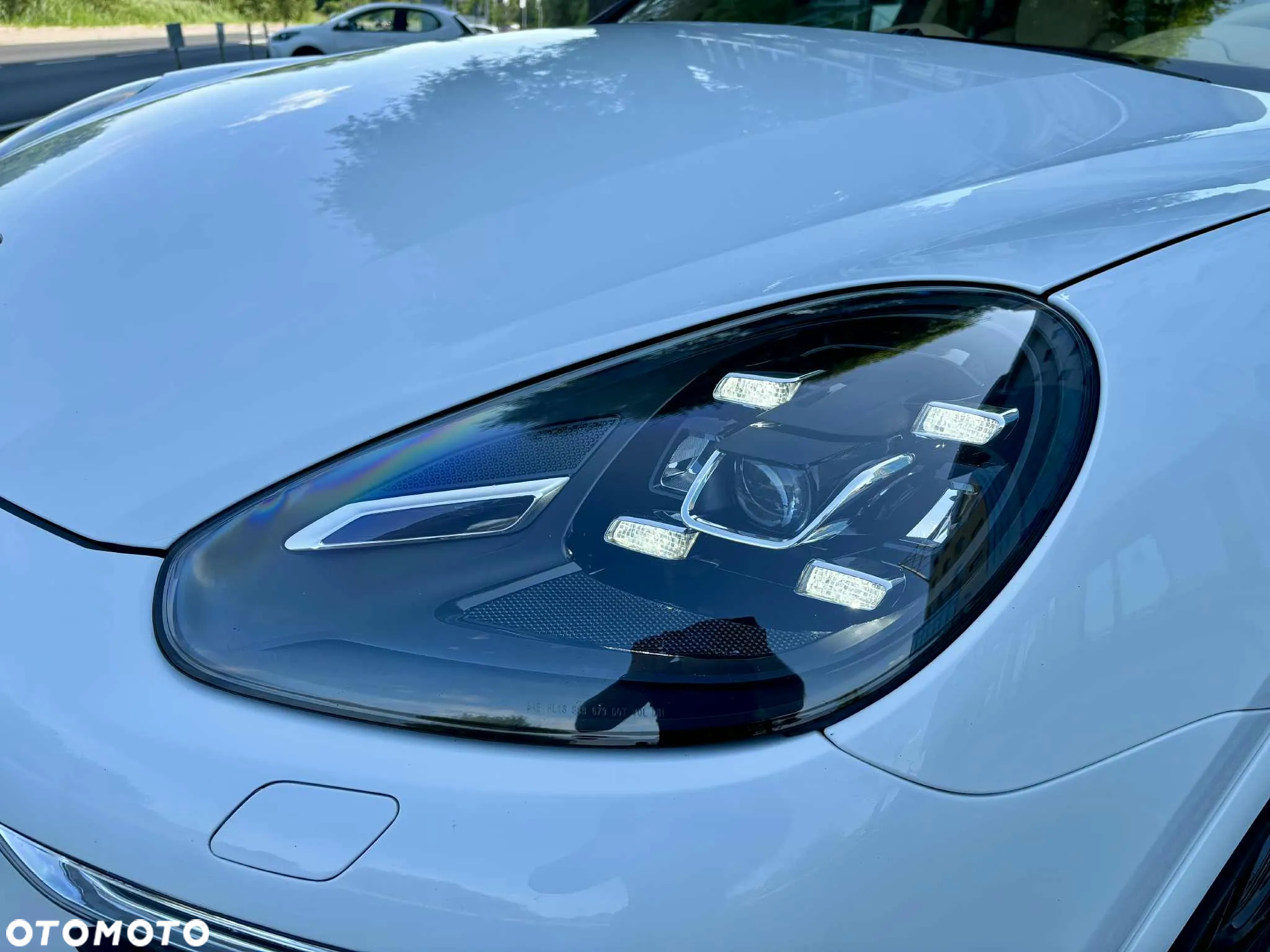 Porsche Cayenne Platinum Edition - 40
