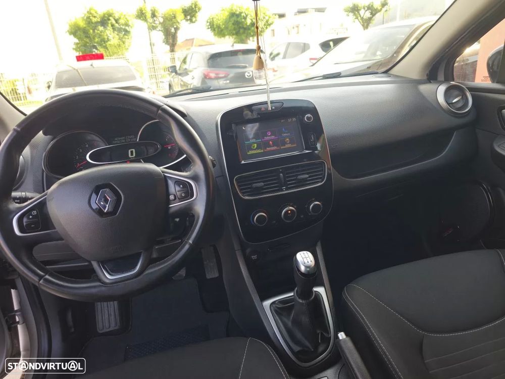 Renault Clio 1.5 dCi Limited - 9