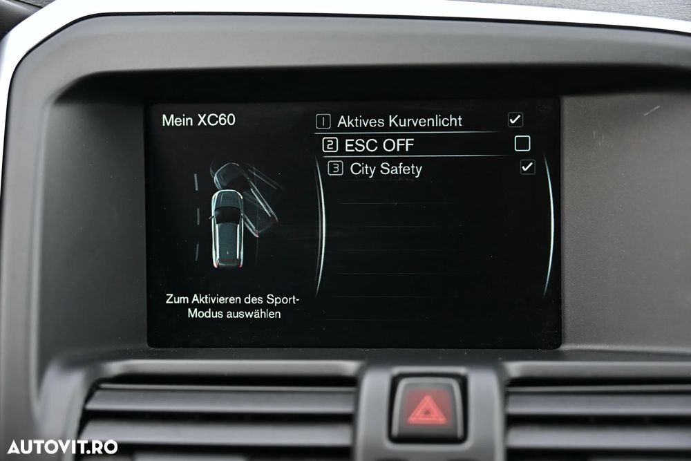 Volvo XC 60 D5 AWD Geartronic Summum - 24