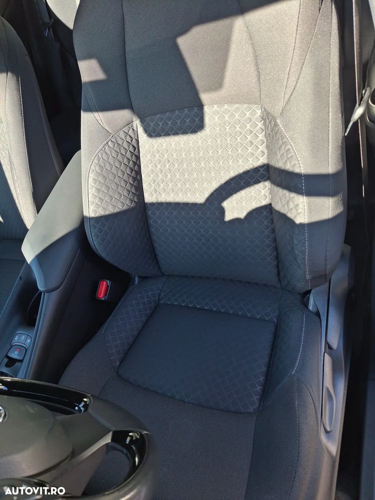 Toyota C-HR 1.8 HSD 4x2 CVT C-enter - 13