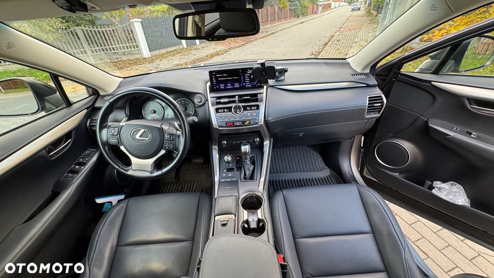 Lexus NX 300 Business Edition AWD - 12