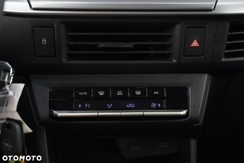 Opel Frontera 1.2 T mHEV GS eDTC6 - 19