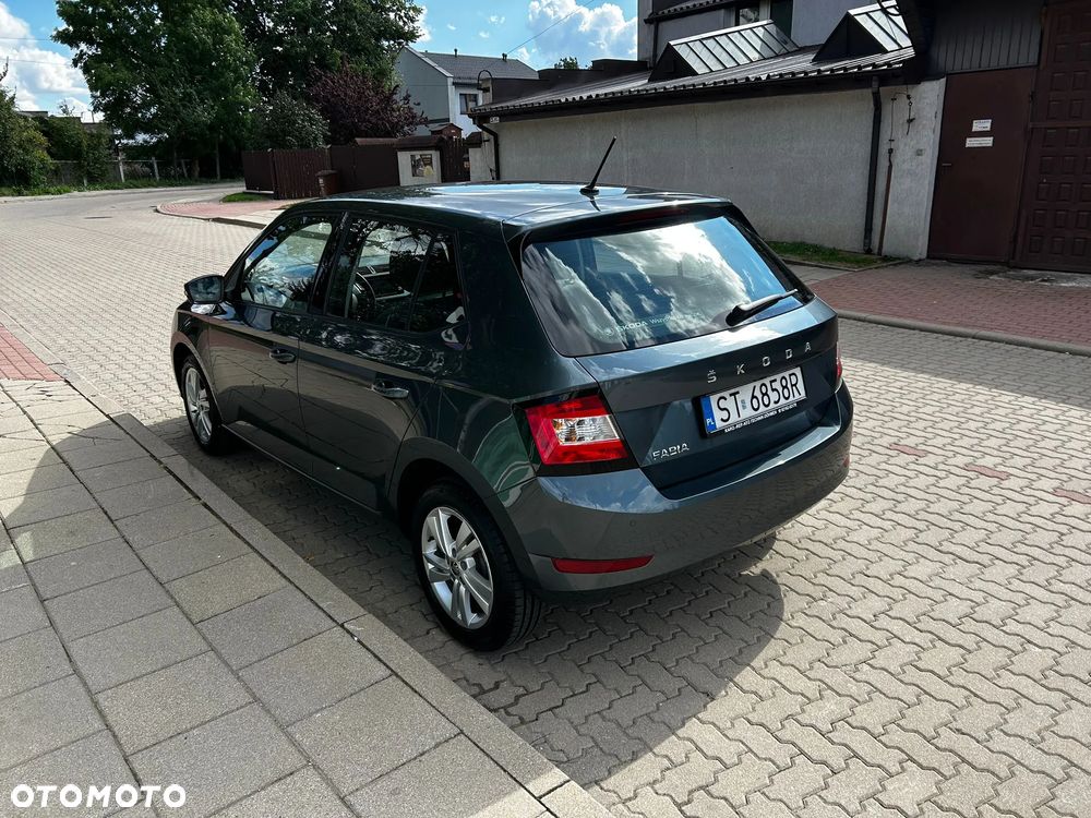 Skoda Fabia 1.0 Ambition - 8