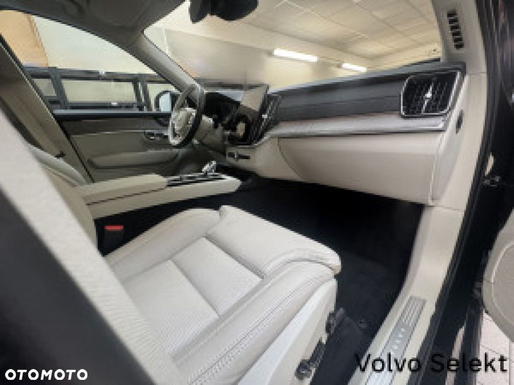 Volvo XC 90 - 28