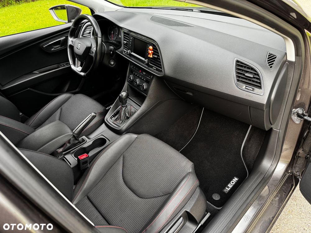 Seat Leon 2.0 TDI DPF DSG FR - 17