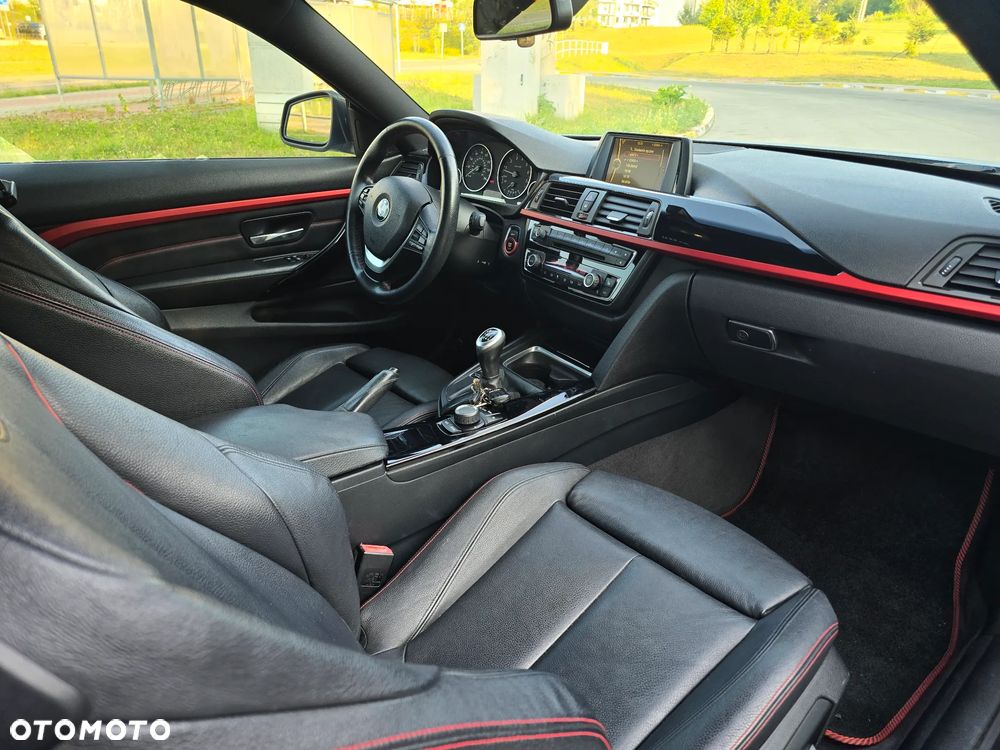 BMW Seria 4 435i M Sport - 8