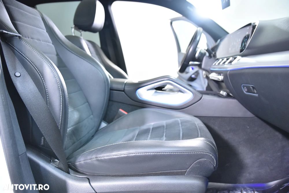 Mercedes-Benz GLE 350 e 4MATIC 9G-TRONIC AMG Line - 11