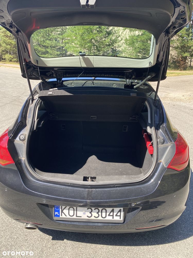 Opel Astra IV 1.4 T Cosmo - 7
