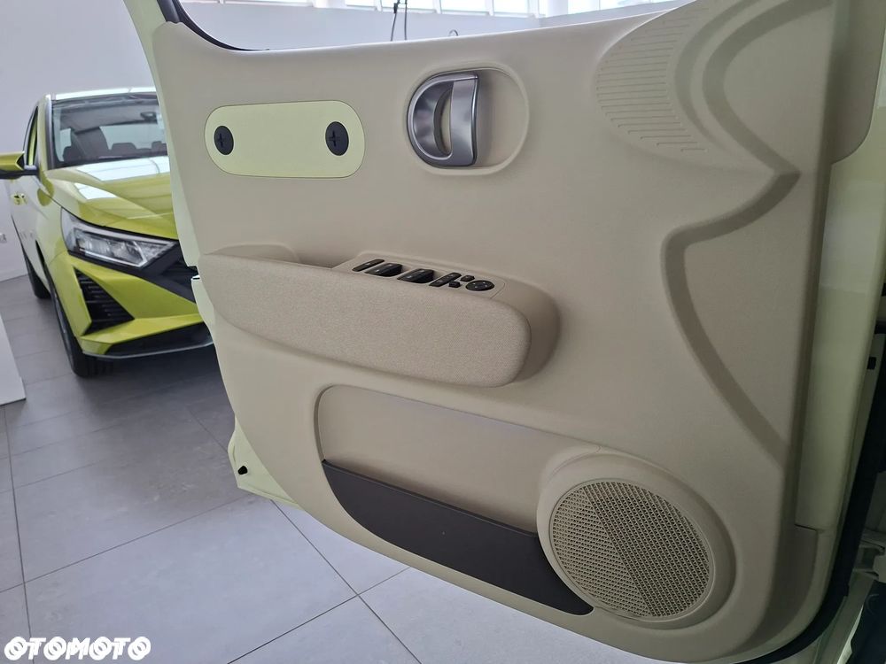 Hyundai Inster 49kWh Smart - 16