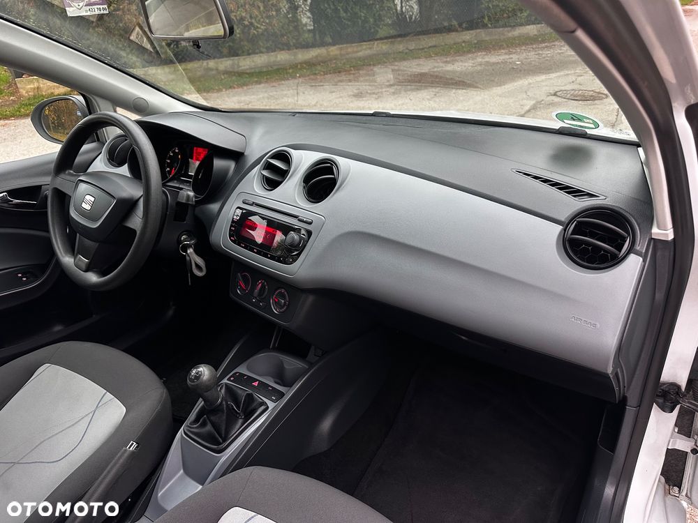 Seat Ibiza 1.4 16V Style - 21