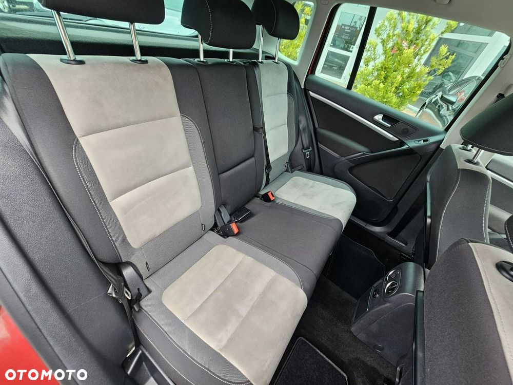 Volkswagen Tiguan 2.0 TDI DPF 4Motion BlueMotion Technology DSG Sport & Style - 15