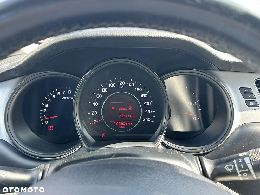 Kia Ceed 1.4 L - 21
