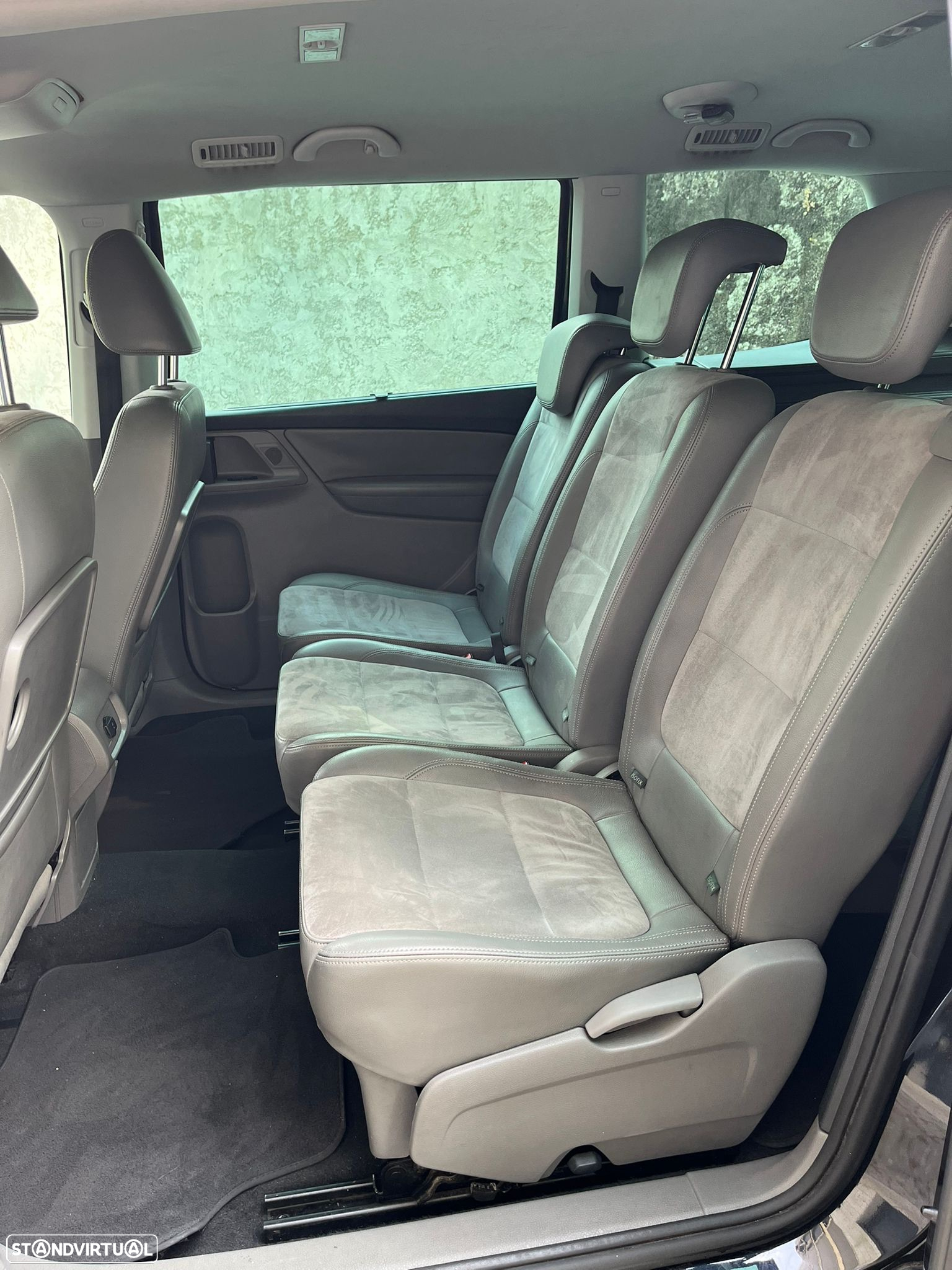 VW Sharan 2.0 TDI Highline DSG - 9