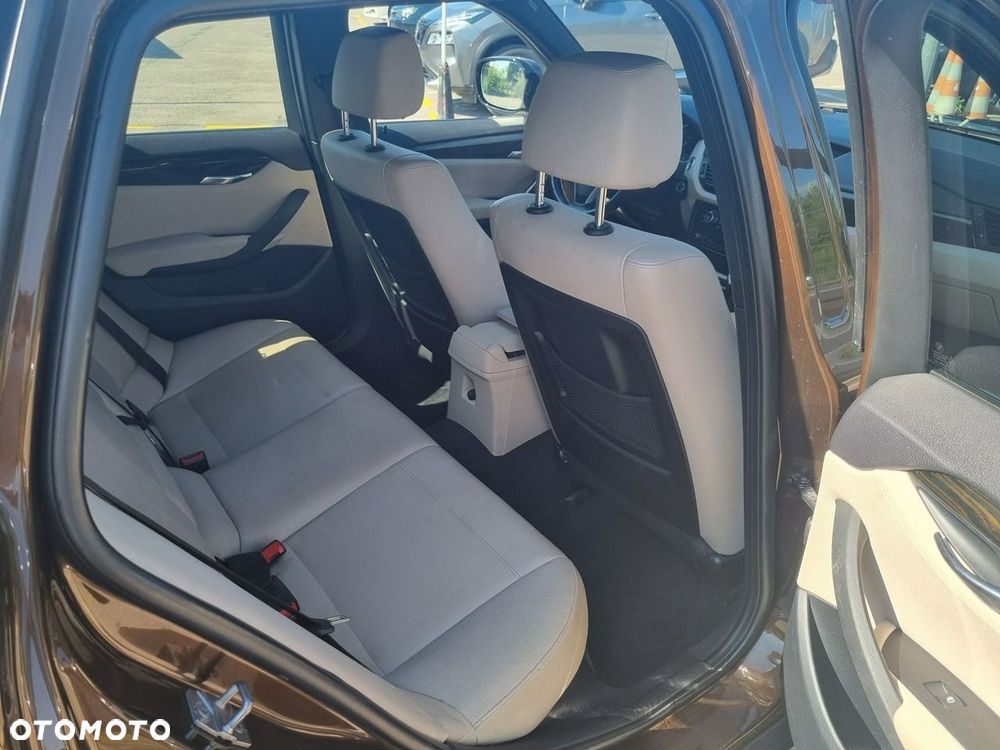 BMW X1 xDrive23d - 19