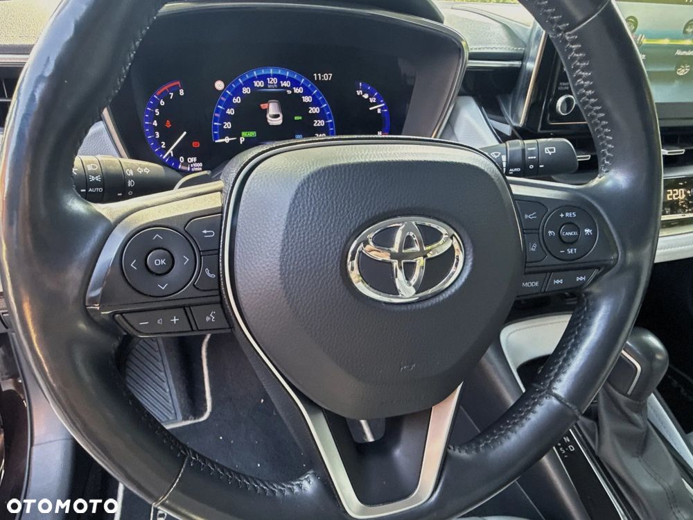Toyota Corolla - 10