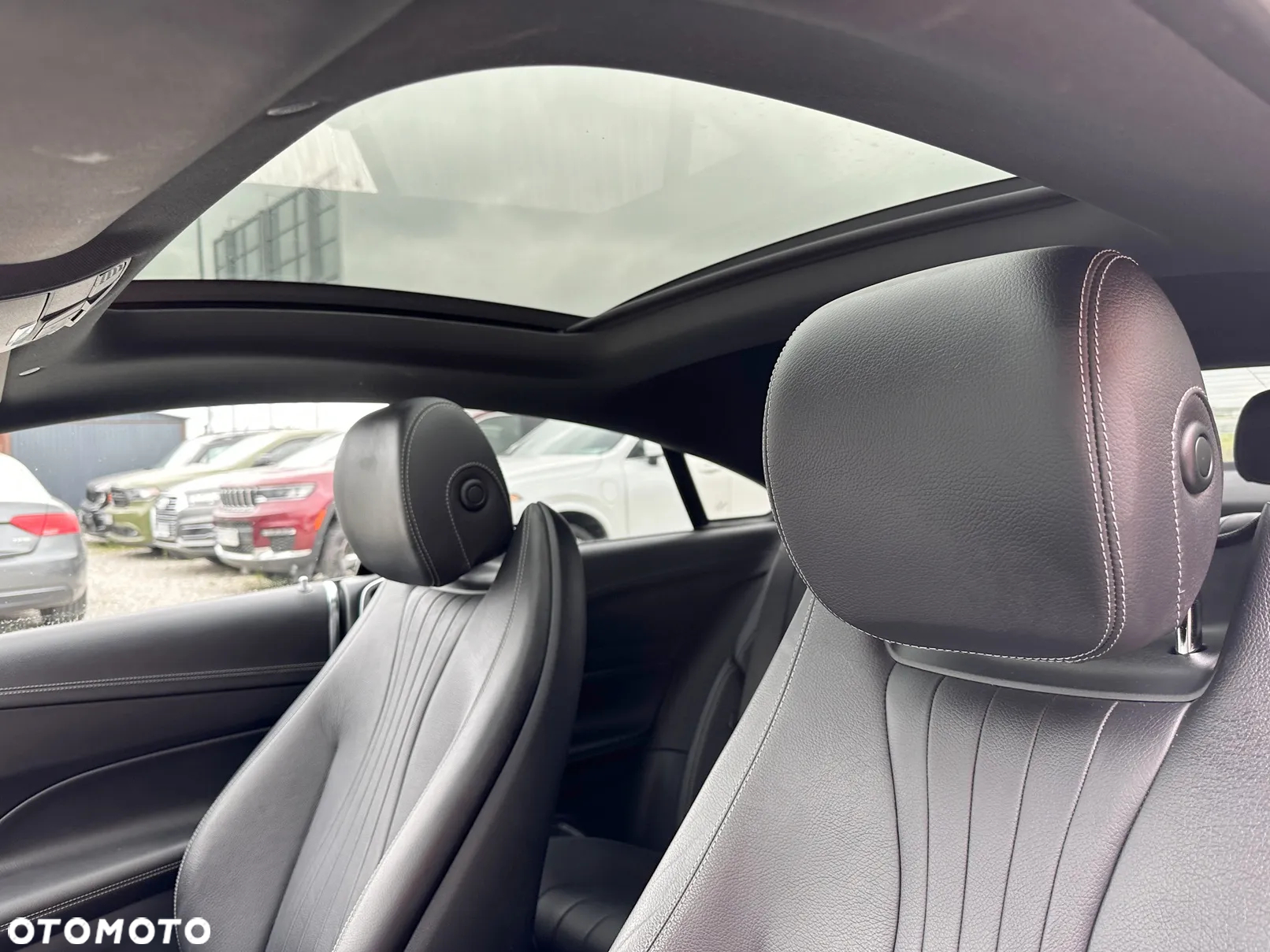 Mercedes-Benz Klasa E 220 d Coupe 4-Matic 9G-TRONIC - 9