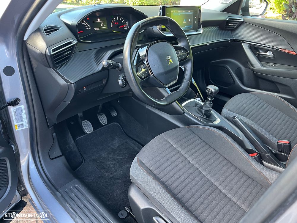 Peugeot 2008 1.2 PureTech Active - 11