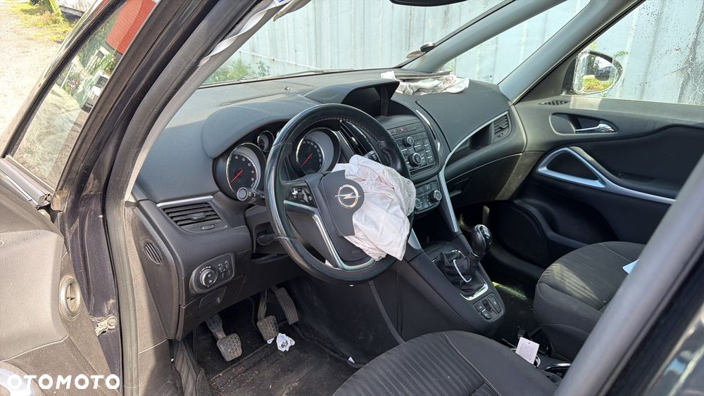 Opel Zafira 1.4 Turbo Active - 13