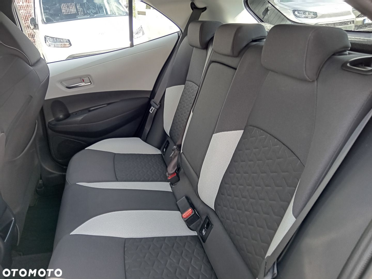 Toyota Corolla 1.2 T Comfort - 30