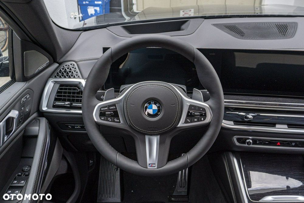 BMW X6 - 18