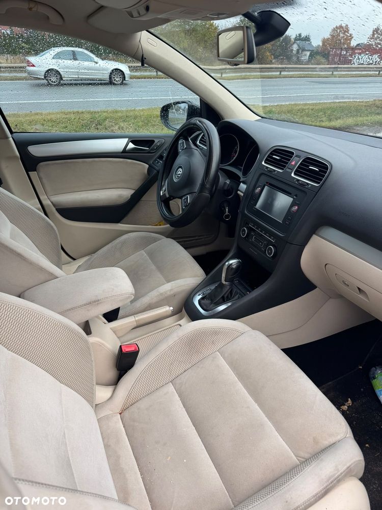Volkswagen Golf - 5