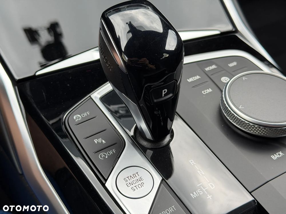 BMW Seria 3 318i Advantage sport - 17