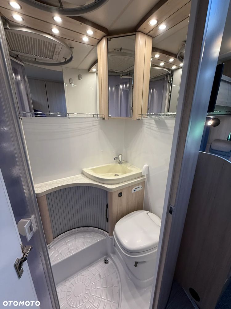 Hobby Kamper,camper I właściciel garażowany 6-osób - 20