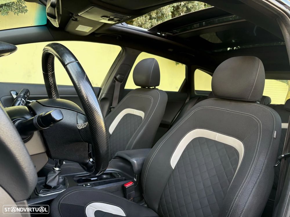 Kia Ceed SW 1.6 CRDi GT Line - 6