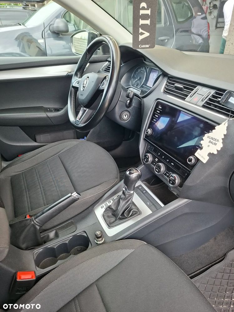 Skoda Octavia - 24