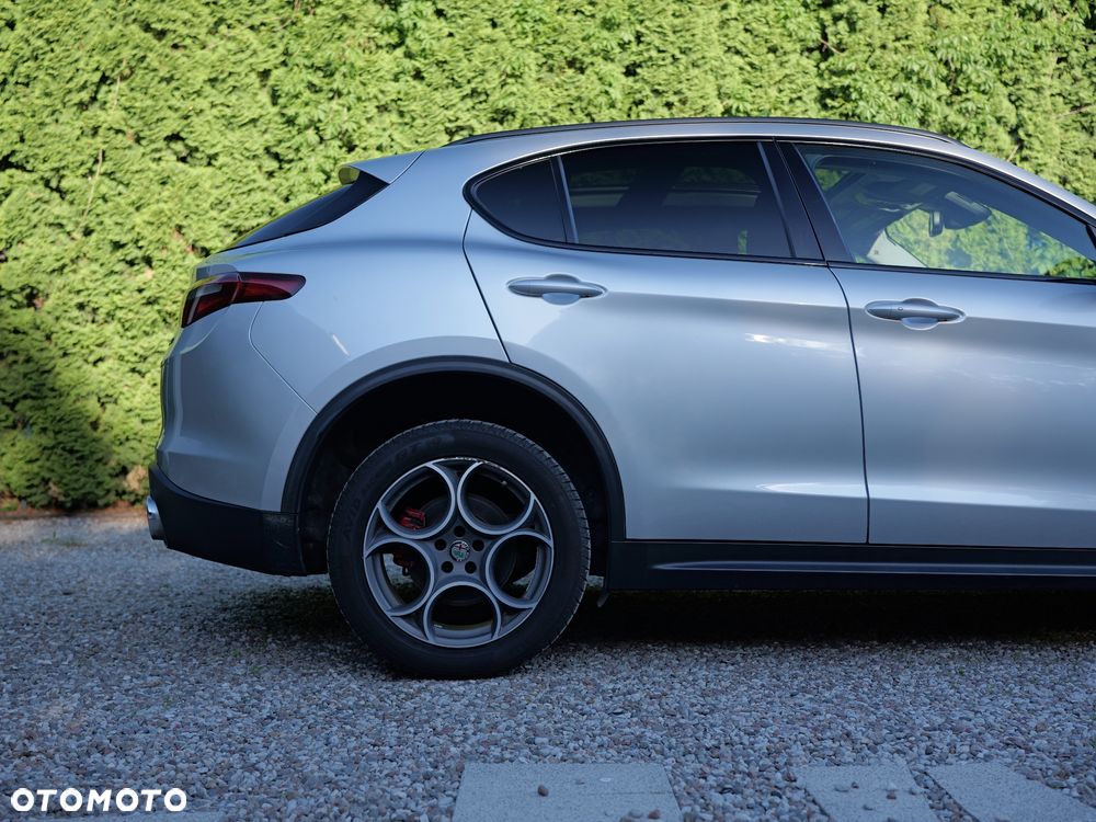 Alfa Romeo Stelvio 2.0 Turbo Super Q4 - 11