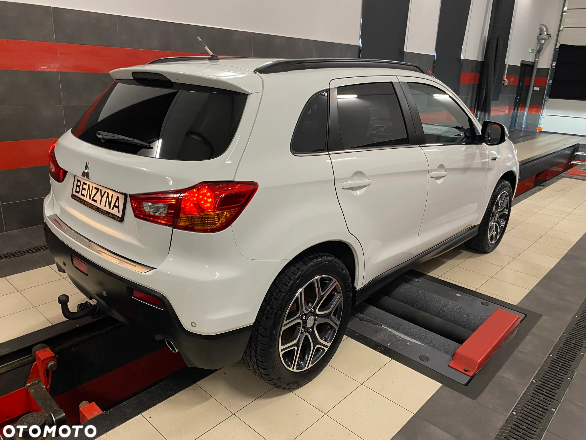 Mitsubishi ASX 1.6 Cool Edition - 10