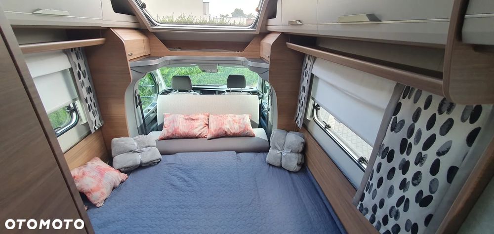 KNAUS 500 LT Tourer Van - 17