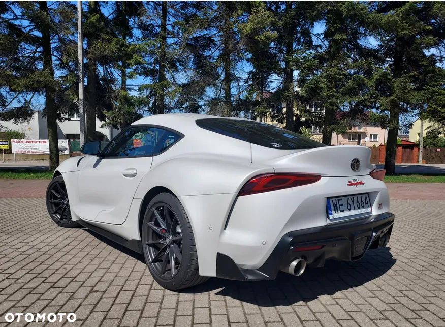 Toyota Supra 3.0 Turbo - 8