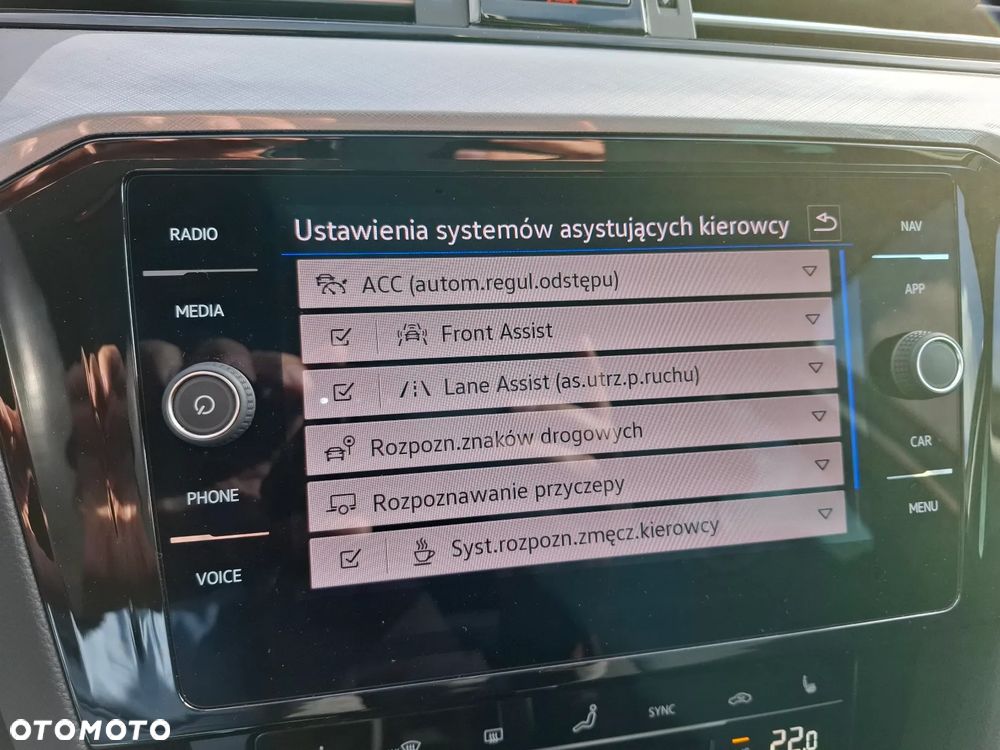 Volkswagen Passat Variant 2.0 TDI SCR DSG Business - 26