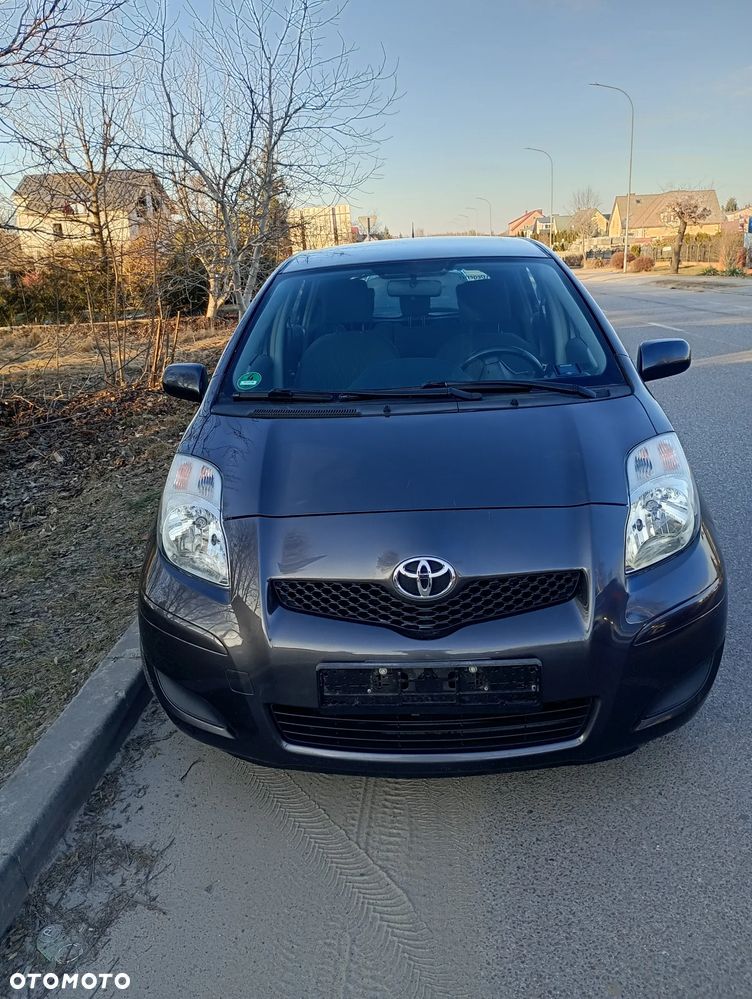 Toyota Yaris 1.33 Luna - 3