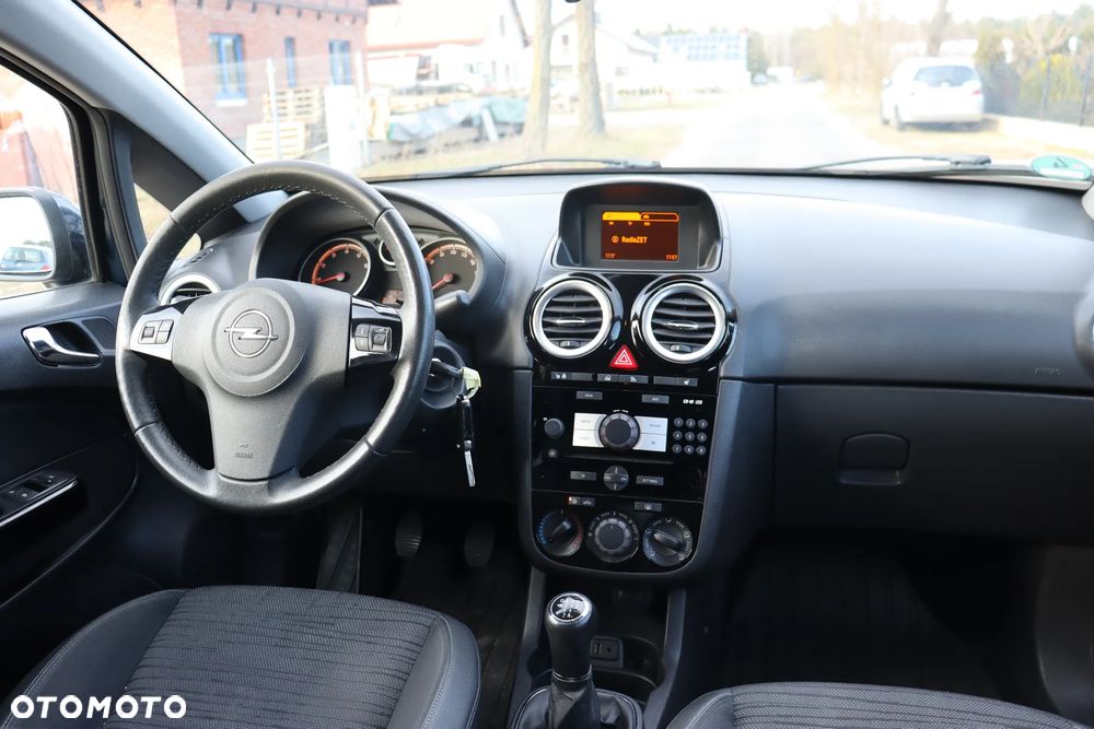 Opel Corsa - 13