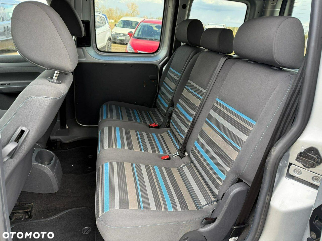 Volkswagen Caddy - 14