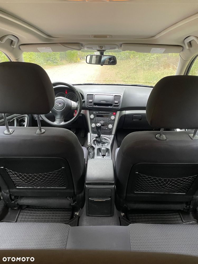 Subaru Outback - 7