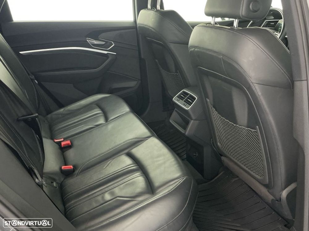 Audi e-tron 55 quattro S line - 25