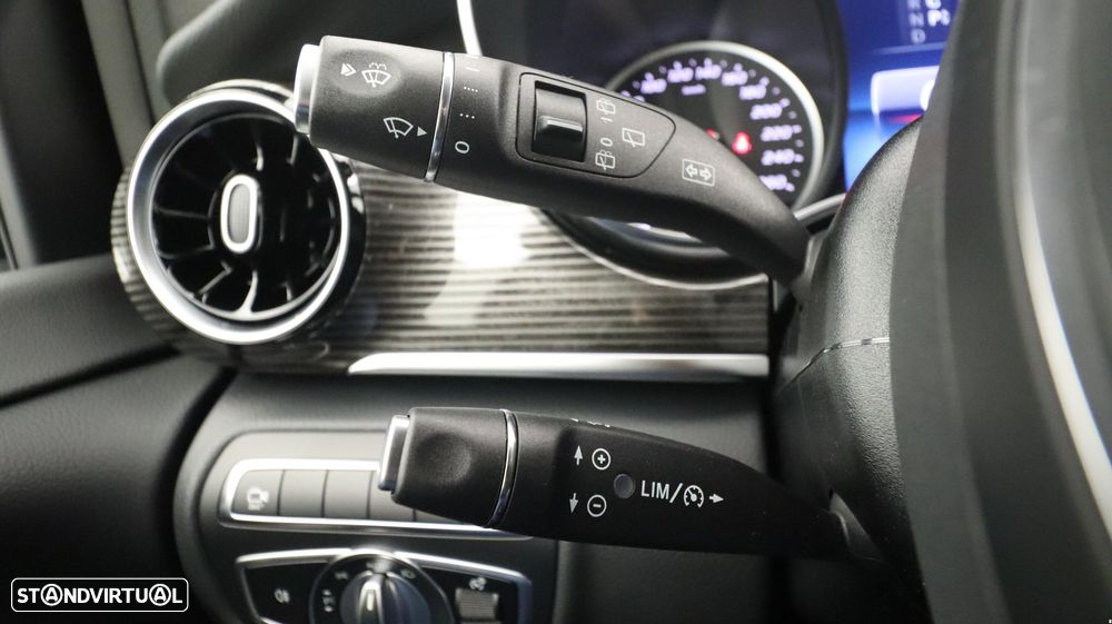 Mercedes-Benz V 250 d Longo Avantgarde - 24