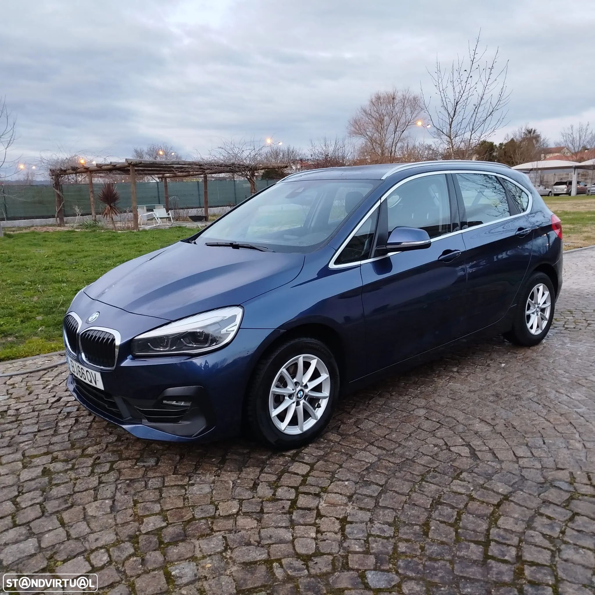 BMW 216 Gran Tourer d - 1