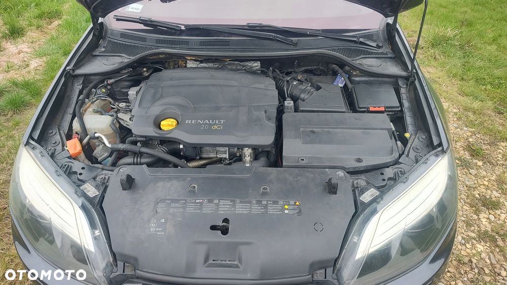 Renault Laguna dCi 150 FAP Bose - 10