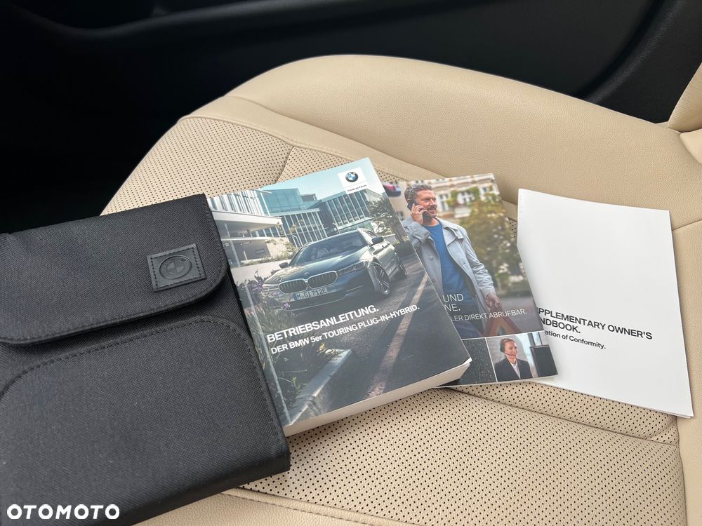 BMW Seria 5 530e xDrive - 39