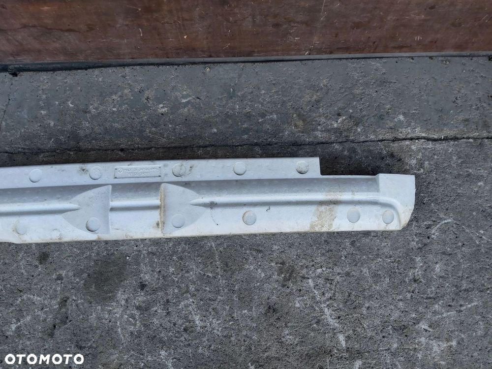 Subaru Forester II SG Lift Absorber styropian zderzaka tył 57705-SA010 - 2