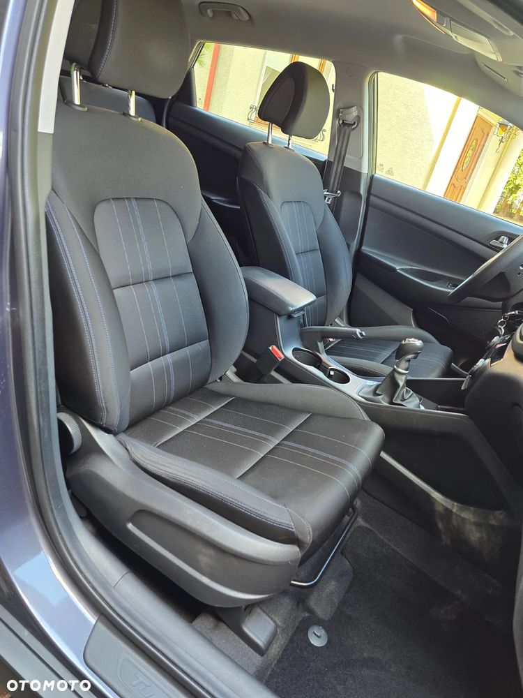 Hyundai Tucson blue 1.6 GDi 2WD Classic - 12