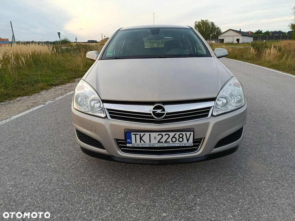 Opel Astra 1.6 Color Edition - 2